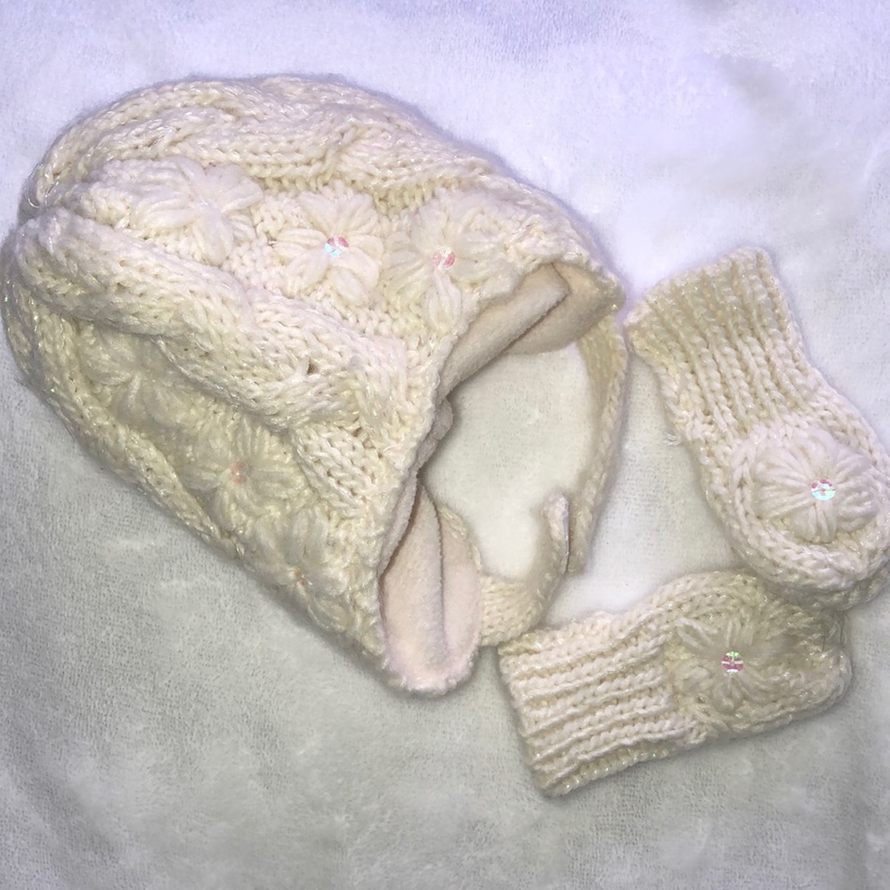 Toby Hat & Mitten Set